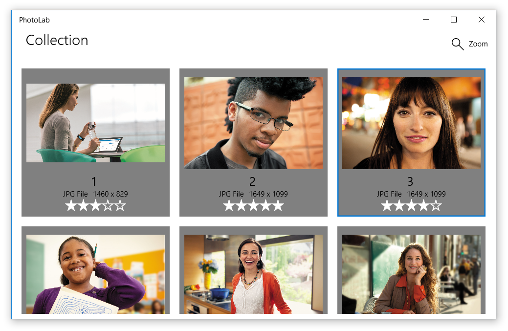 Screenshot der Hauptseite der PhotoLab-App mit einer Fotogalerieansicht mit Bildmetadaten.