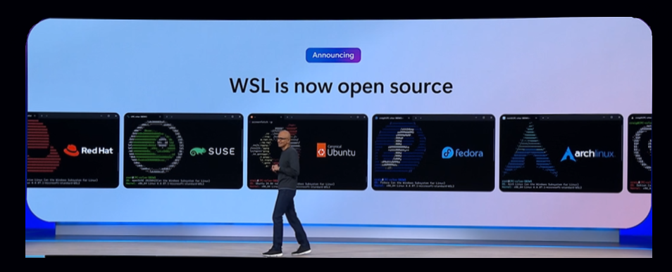 Screenshot von der Einführung von WSL, das Open Source wird, durch Satya auf der Build Konferenz 2025.