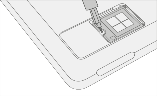 Screenshot that shows using a 3IP (Torx-plus) driver to remove the rSSD securing screw.