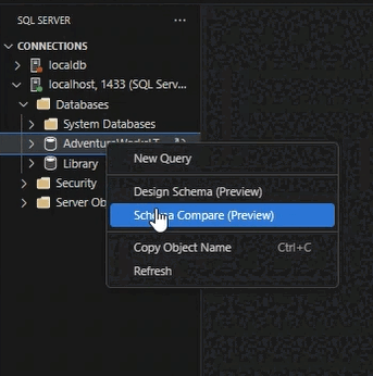 Zrzut ekranu przedstawiający otwieranie porównania schematu, klikając prawym przyciskiem myszy bazę danych w Eksploratorze obiektów.