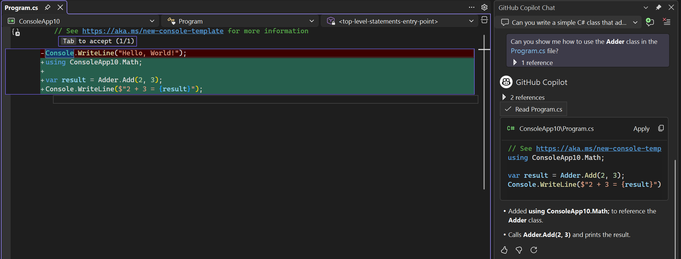 Zrzut ekranu przedstawiający sugestie dotyczące kodu w widoku różnic w oknie edytora.