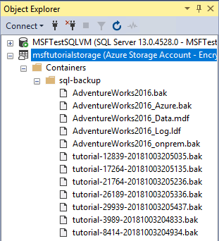 Captura de tela do Explorador de Objetos no SSMS com vários instantâneos no Contêiner do Azure.