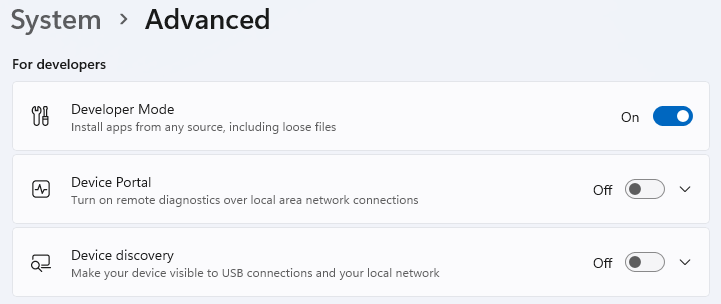 Снимок экрана Windows с расширенными настройками для разработчиков, где показаны режим разработчика, портал устройств и обнаружение устройств.