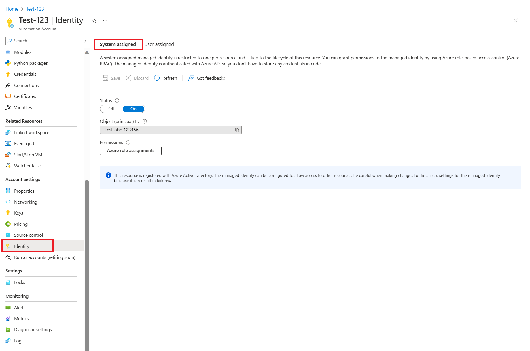 在门户中导航到“身份”。
