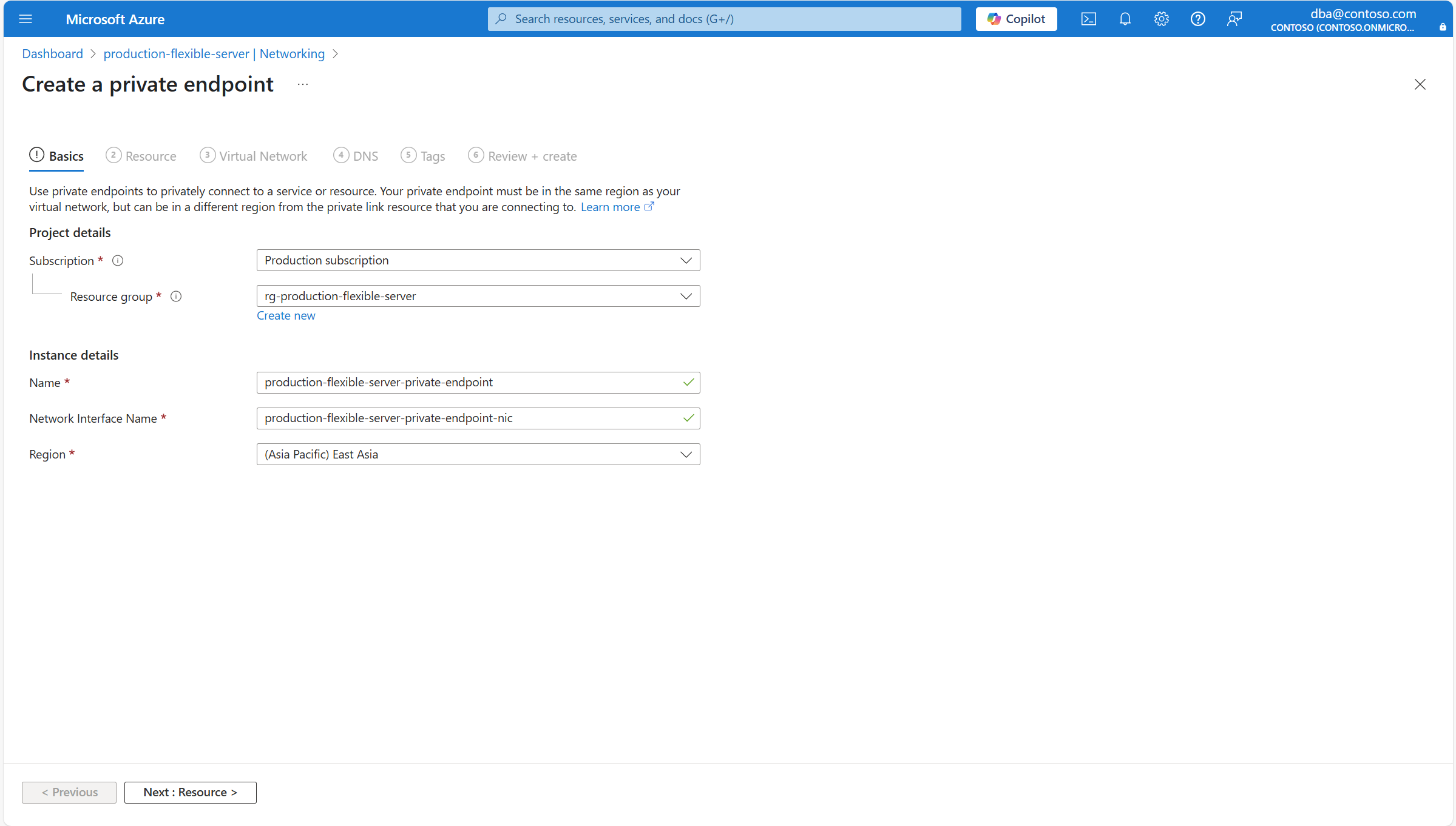 显示“创建专用终结点”的“基本信息”页的屏幕截图。