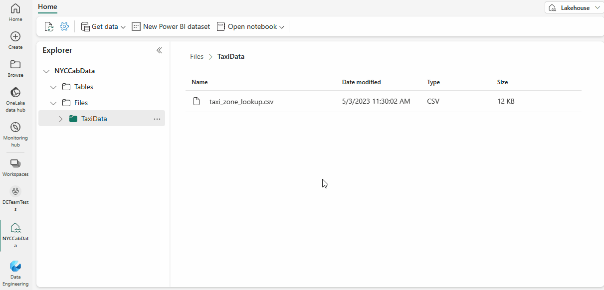显示“加载到表”和表预览的动画图像。